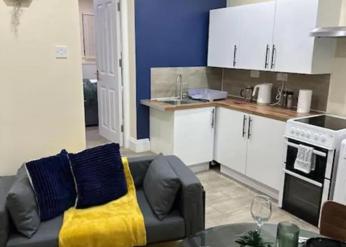 Cosy One Bedroom Studio Flat Jq Birmingham